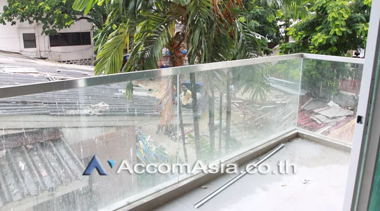 11  Office Space For Rent in sukhumvit ,Bangkok BTS Thong Lo AA18192